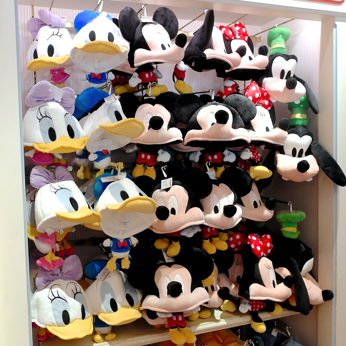 ちょこっと仮装にも！東京ディズニーランド2017秋冬ファンキャップまとめ -