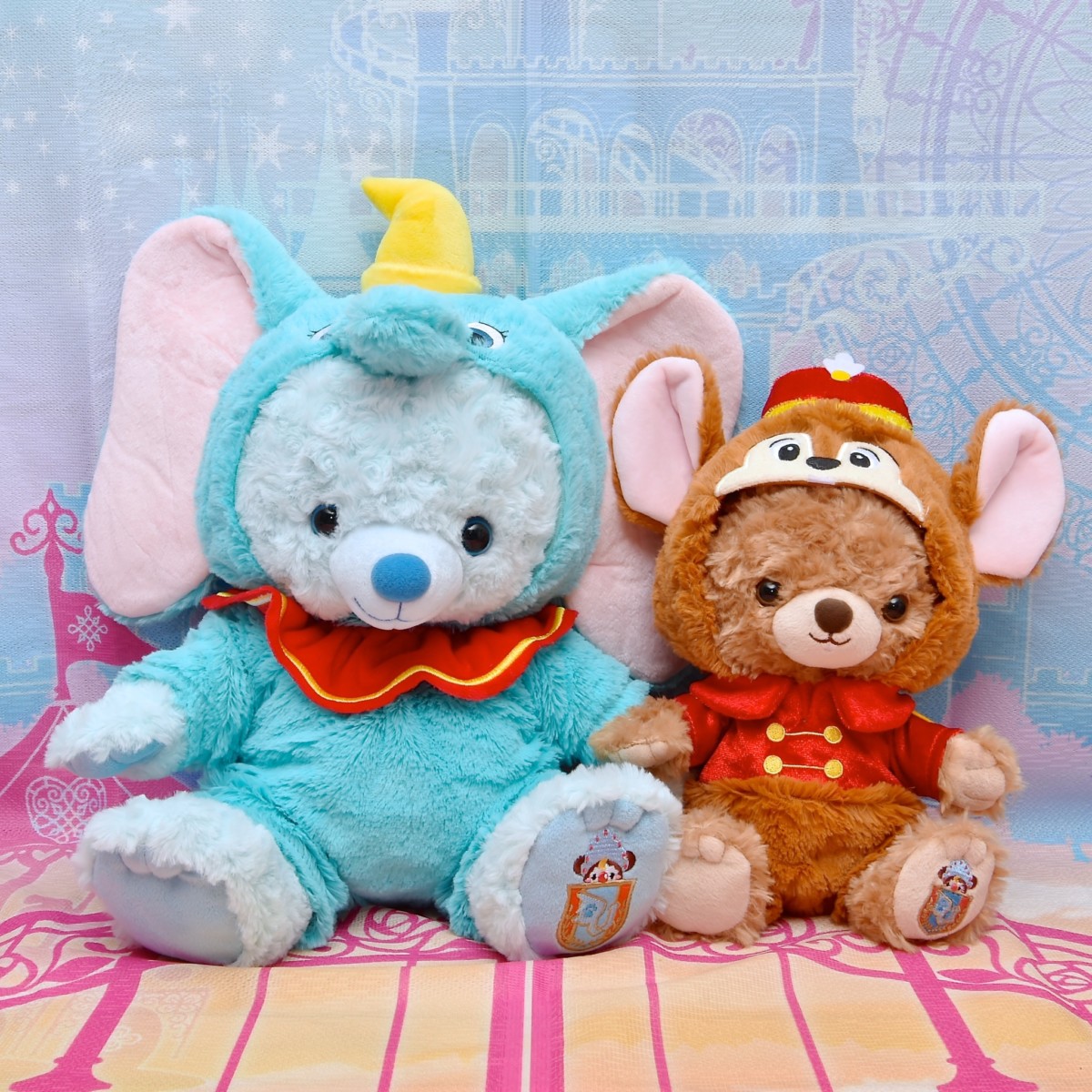 ピエロ姿も！ディズニーストア ユニベアシティ『ダンボ』ぬいぐるみ