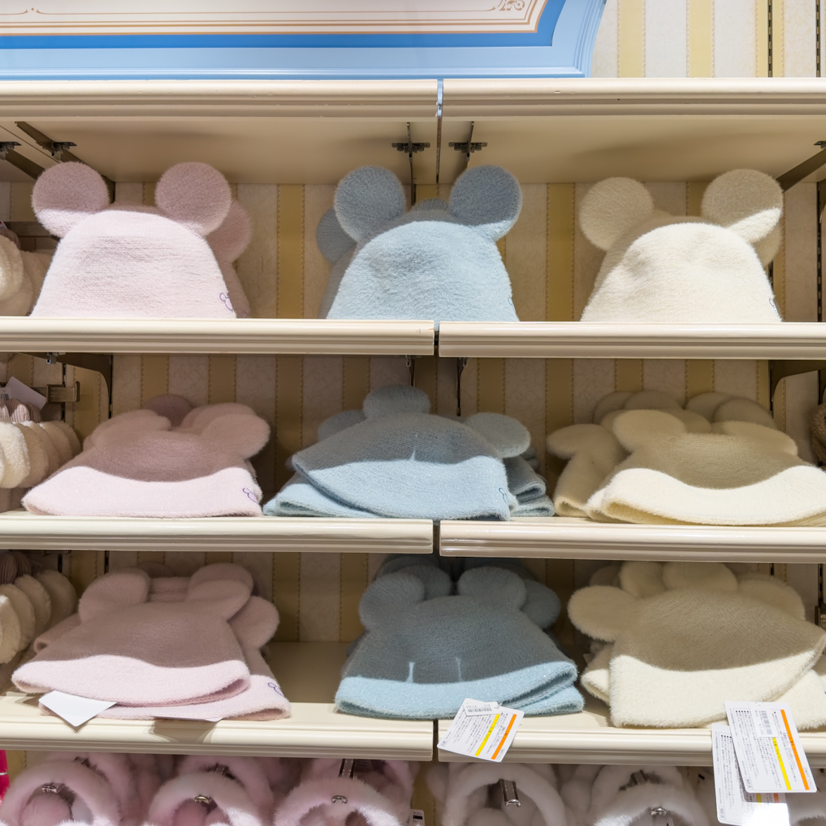 シンプル＆キュート！東京ディズニーランド ミッキーモチーフふわもこ