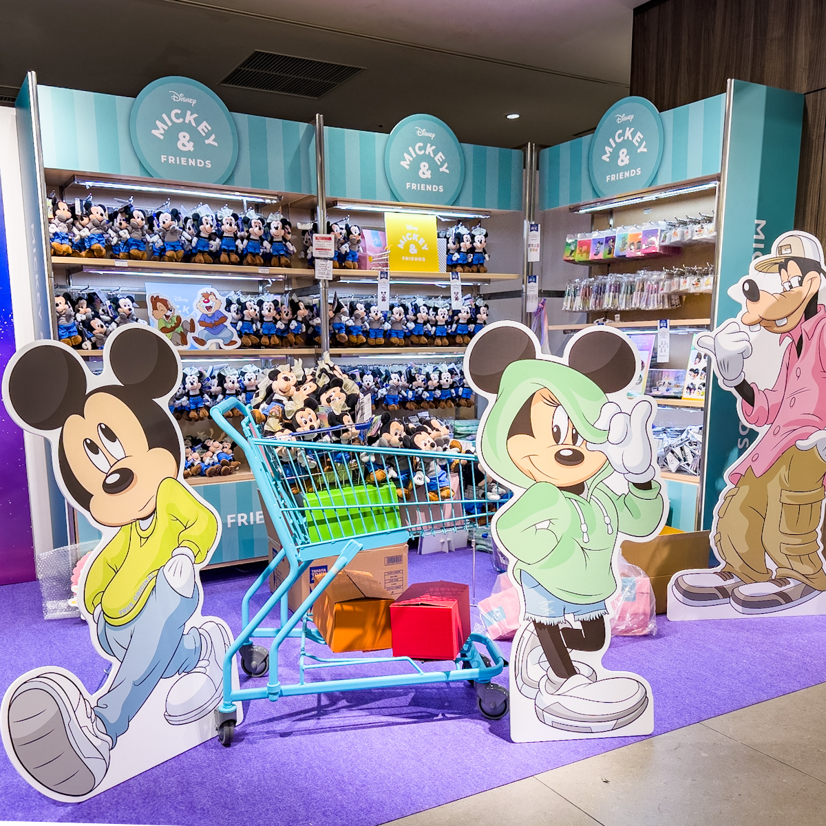 テーマは「マジックアワー」！ 「Disney THE MARKET 2025 in 銀座三越」 -