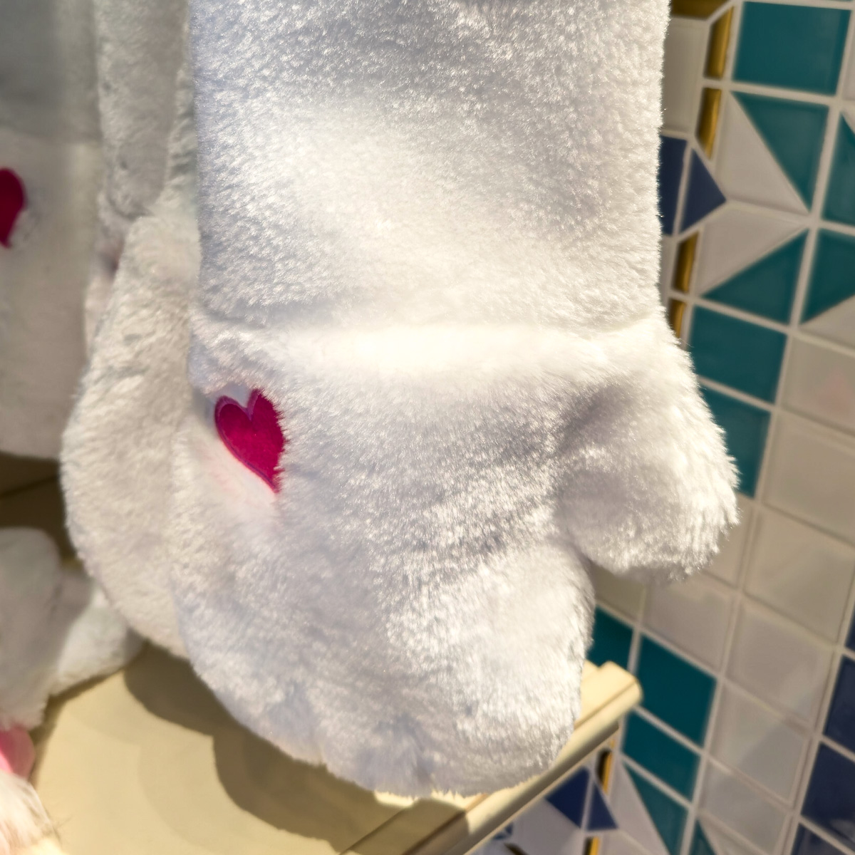 ディズニー 白うさぎ ファンキャップ マフラー 2個セット ペア お揃い