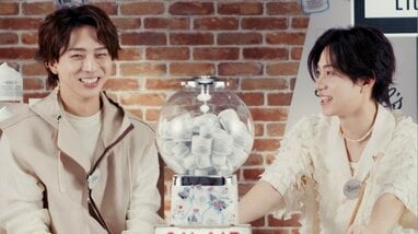 timelesz・寺西拓人、橋本将生のほっぺをつねり保湿力をアピール