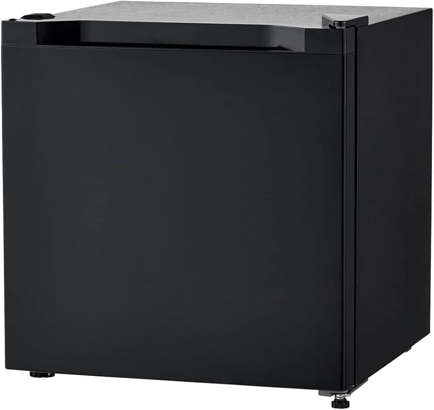 Amazon | アイリスプラザ 冷凍庫 31L ブラック 幅47cm PF-A31FD-B 直冷