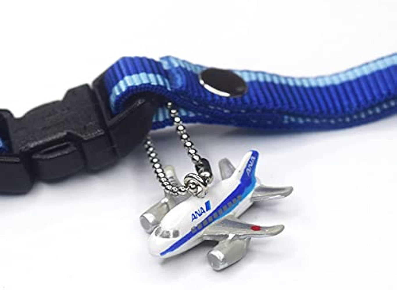 Amazon.co.jp: ANA 全日空 BOEING 787 JA801 マスコット付 ネック