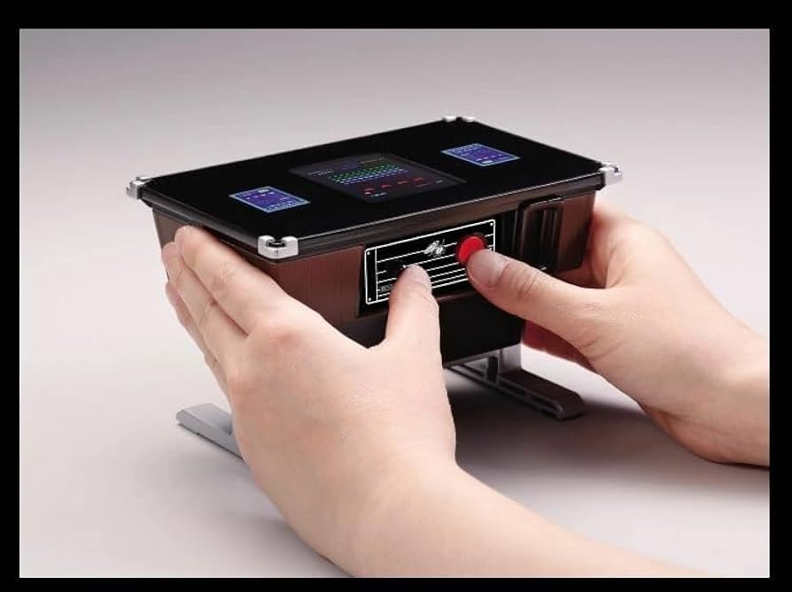 Amazon.co.jp: タカラトミーアーツ スペースインベーダー テーブル筐