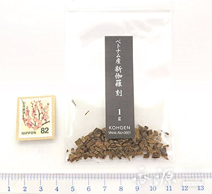 Amazon｜香木 伽羅 新伽羅 刻 1g｜線香 オンライン通販