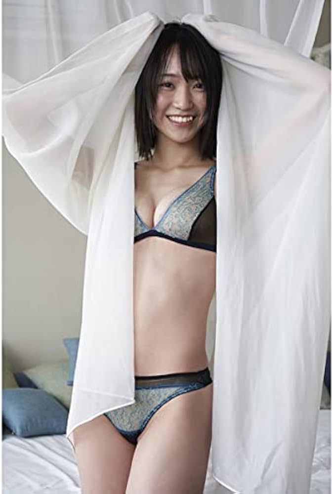 Amazon.co.jp: 野口衣織ファースト写真集 君にしか教えない【セブン