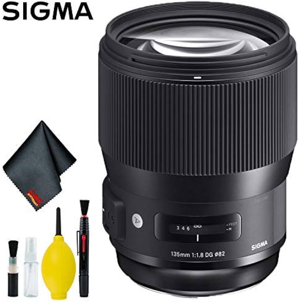 Amazon.co.jp: Sigma 135mm f/1.8 DG HSM アートレンズ Canon EF(米国
