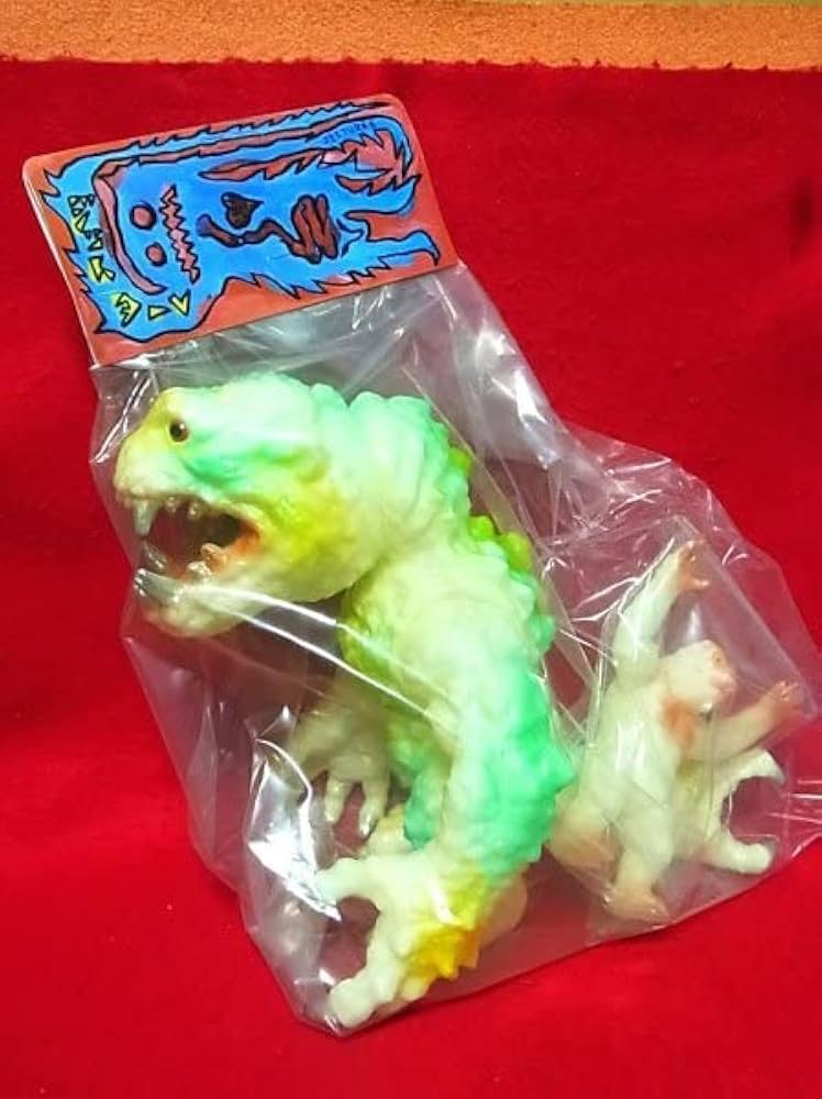 Amazon | マントルコング ジャングルキング ソフビ 蓄光/ハンサム