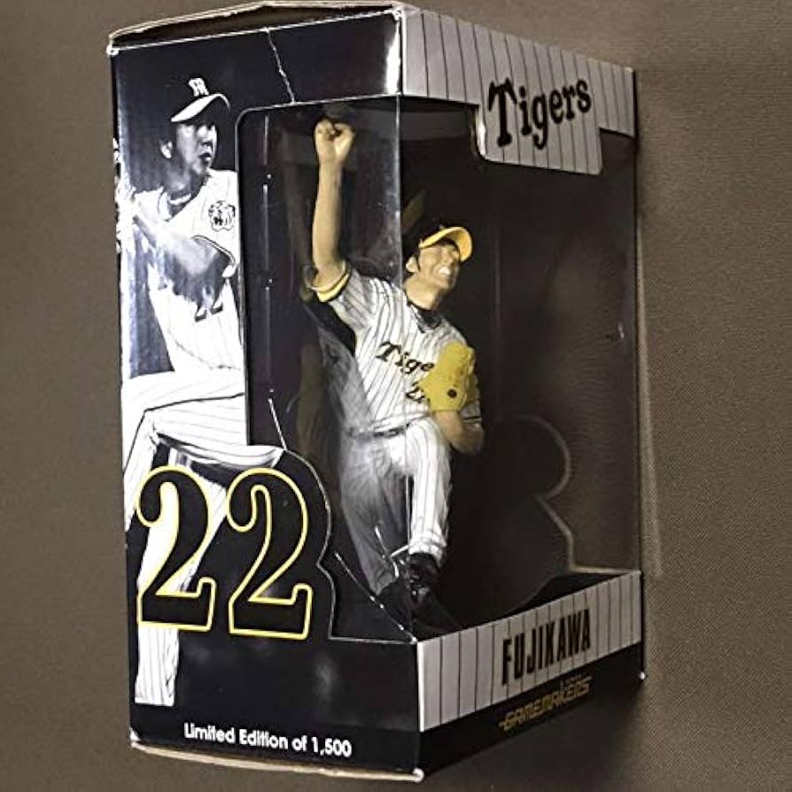 Amazon.co.jp: 藤川球児 限定 フィギュア 阪神タイガース GAMEMAKERS