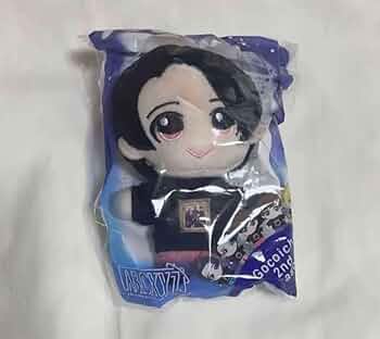 Amazon.co.jp: A.B.C-Z 戸塚祥太 ぬいぐるみ : おもちゃ