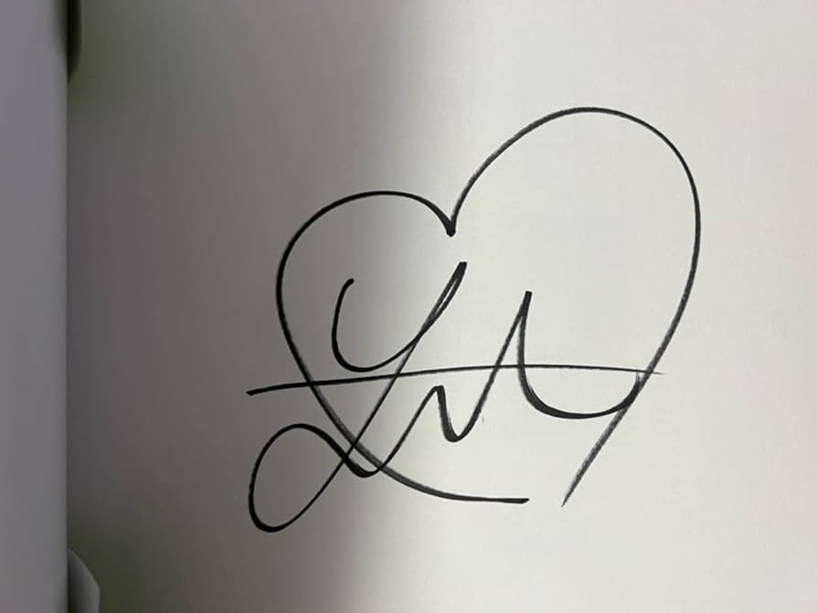 Amazon.co.jp: 限定品三上悠亜直筆サイン入り10th写真集『your