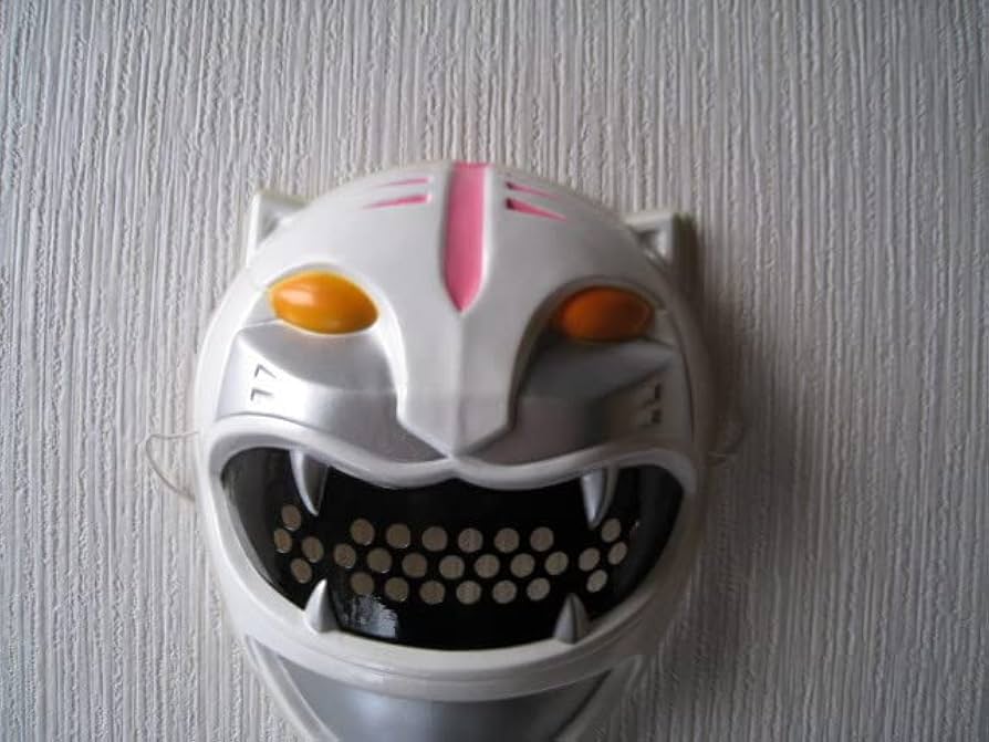 Amazon.co.jp: お面 百獣戦隊ガオレンジャー ガオホワイト 大河冴 竹内