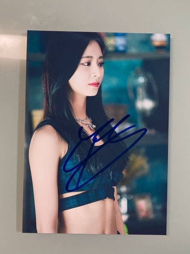 TWICE ツウィ チェキ TZUYU サインなし ポラロイド TWICE ツウィ