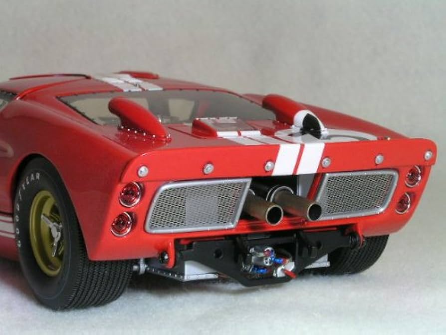 Amazon | ○ EXOTO 1/18 フォード 〓 GT40 MK-2 #3 ルマン 1966