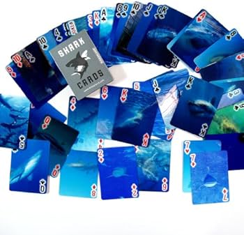 Amazon.com: Kikkerland Lenticular 3-D Shark Poker-Size Playing