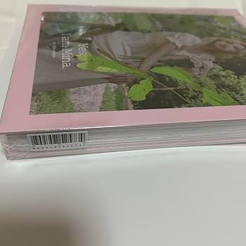 Amazon.co.jp: TWICE ミナ ソロ写真集 Yes, I am Mina Pink ver