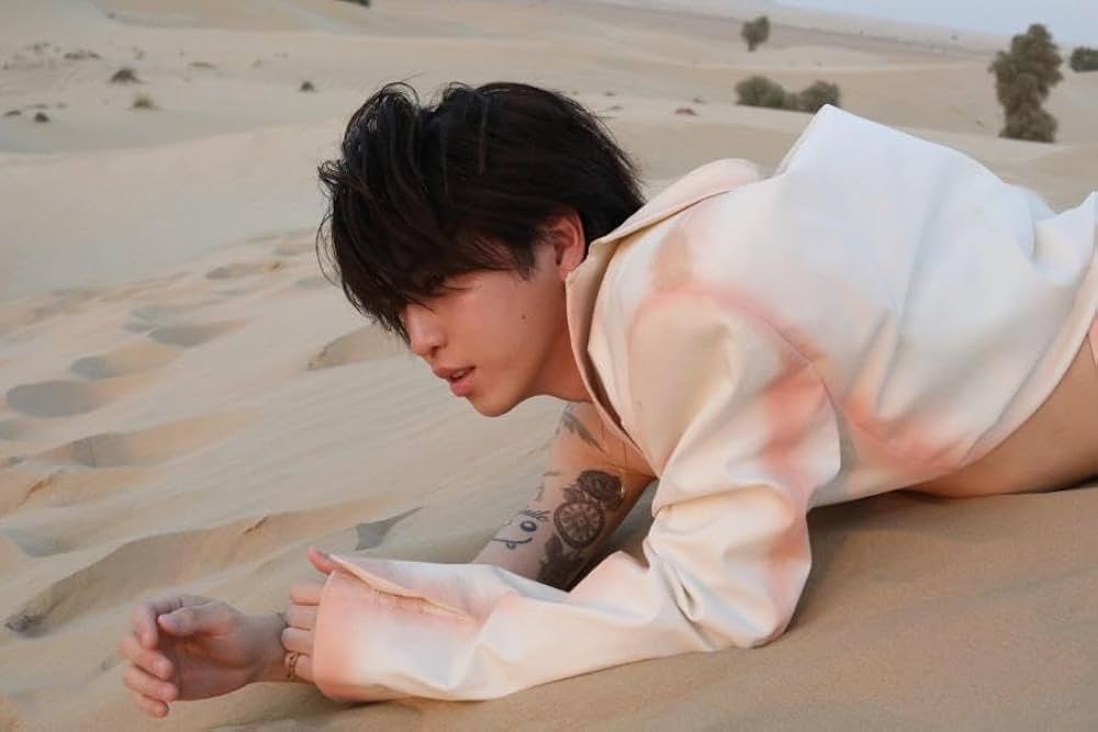 岩橋玄樹1st写真集『Labneh(ラブネ)』スペシャルエディション