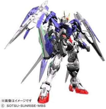 Amazon.co.jp: Bandai Hobby Gundam 00 Raiser 1/60 Perfect Grade