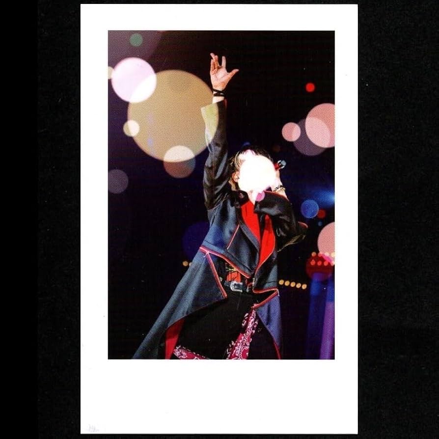 Amazon.co.jp: いれいす 実写チェキ風トレカ りうら LIURA 縦型