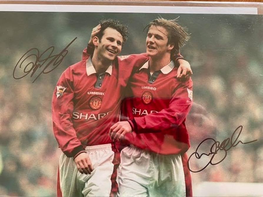 セール中…ライアン・ギグス直筆サイン入り超大型写真…Ryan Giggs有名