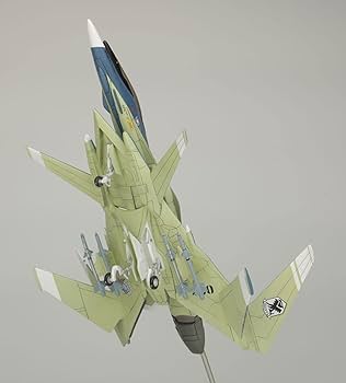 Amazon | プラッツ 戦闘妖精雪風 ファーンII AAM-IIIミサイル付属 1/72