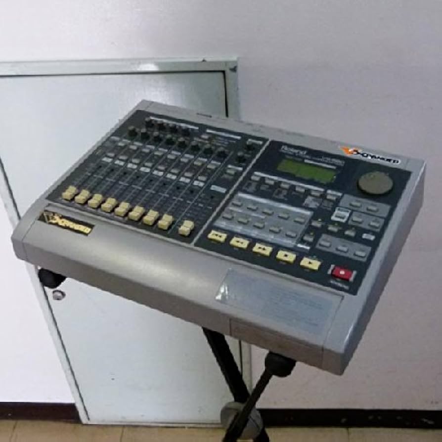 Amazon | ROLAND VS-880 | シンセサイザー | 楽器・音響機器
