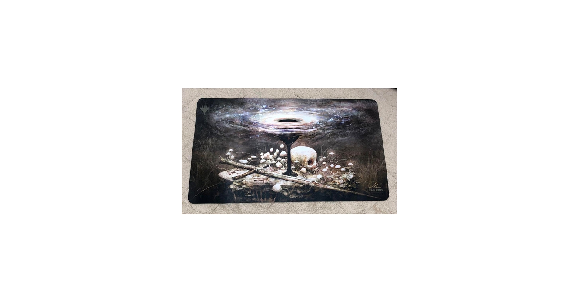 Amazon.co.jp: 虚空の杯 Seb McKinnon プレイマット mtg Kickstarter