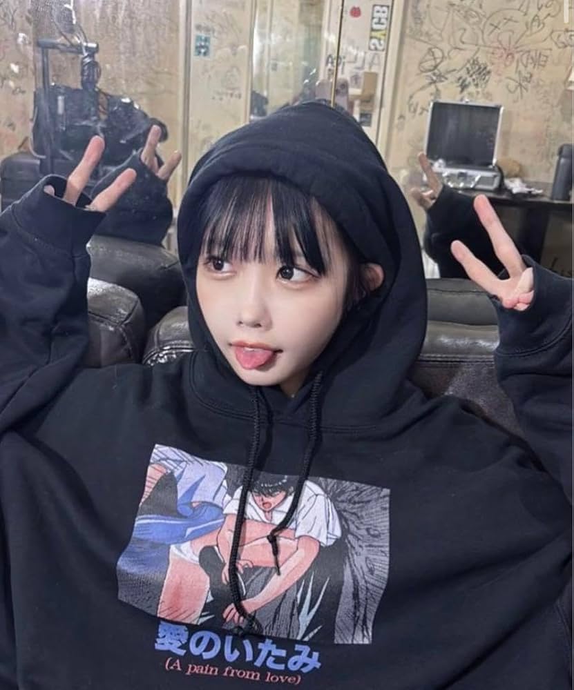 Amazon.co.jp: あのちゃん着用 愛のいたみ Tシャツ ブラック Lサイズ