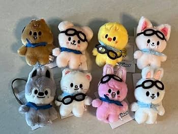 Amazon.co.jp: ストレイキッズ ぬいぐるみ Straykids バンチャン リノ