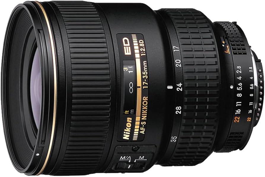 Nikon AF-S FX NIKKOR 17-35mm f/2.8D IF-ED Zoom Lens with Auto
