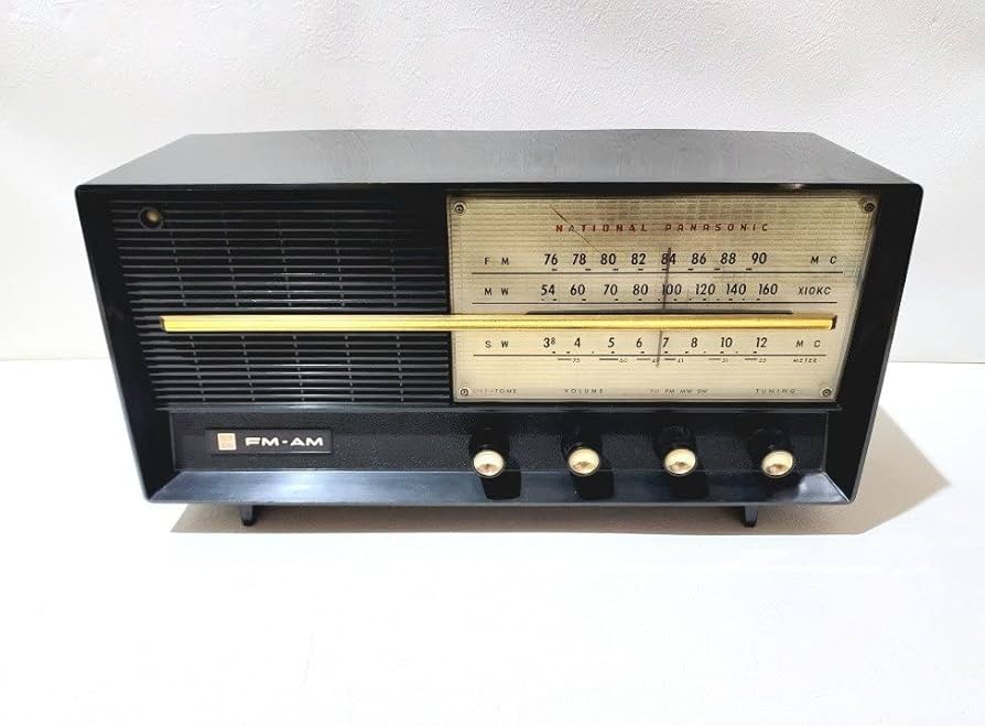 アンティーク☆National製ラジオRF-B300 National ナショナル ラジオ