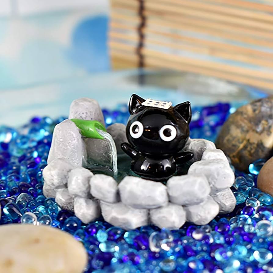 Amazon.co.jp: かわいい手作り ガラス細工 露天風呂 クロネコ : ホーム