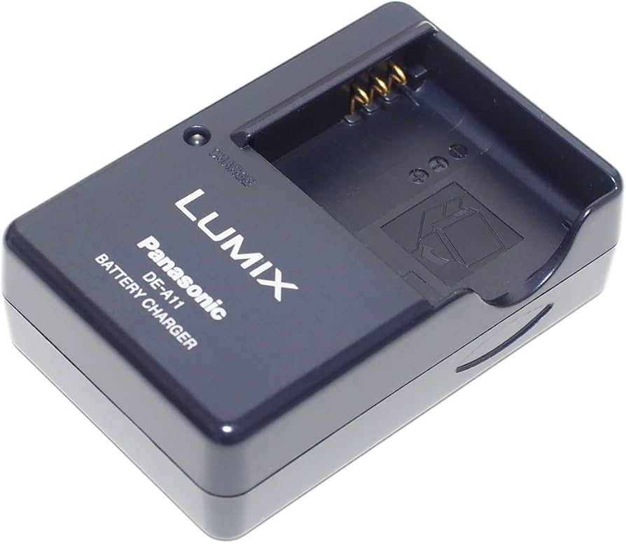 Amazon | Panasonic LUMIX バッテリーチャージャー DE-A11A
