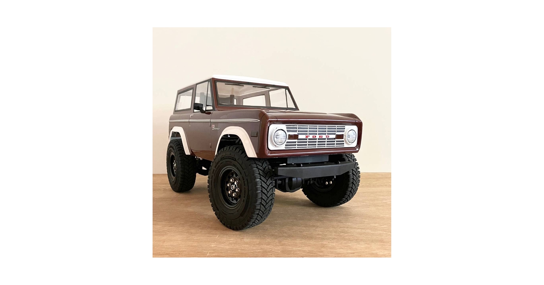 ☆タミヤ ブロンコ LED付き ボディのみ タミヤ ブロンコ LED付き