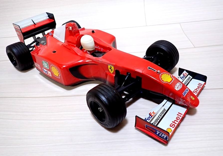 Amazon.co.jp: 110 タミヤ F201 カーボン シャーシ フェラーリF2001