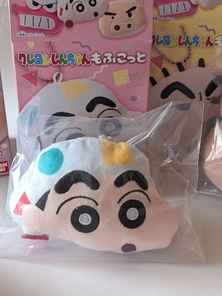 Amazon.co.jp: クレヨン しんちゃんもふこっと全種コンプ) ぬいぐるみ