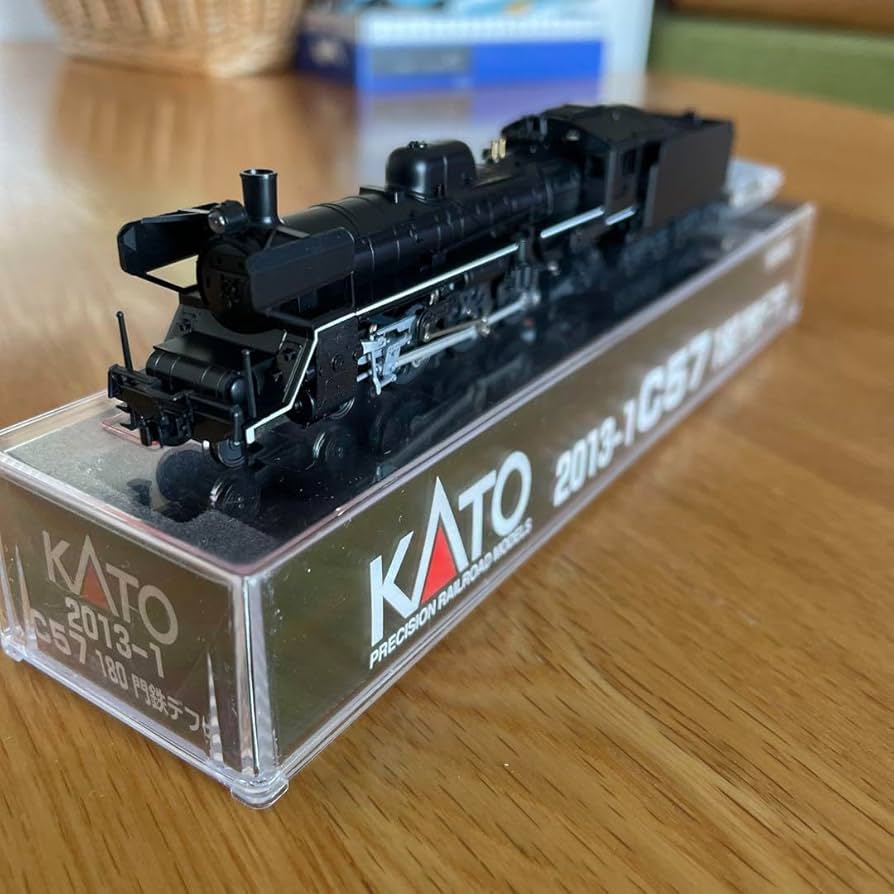 Amazon.co.jp: KATO 2013-1 C57蒸気機関車180門鉄デフ付②付属 : おもちゃ