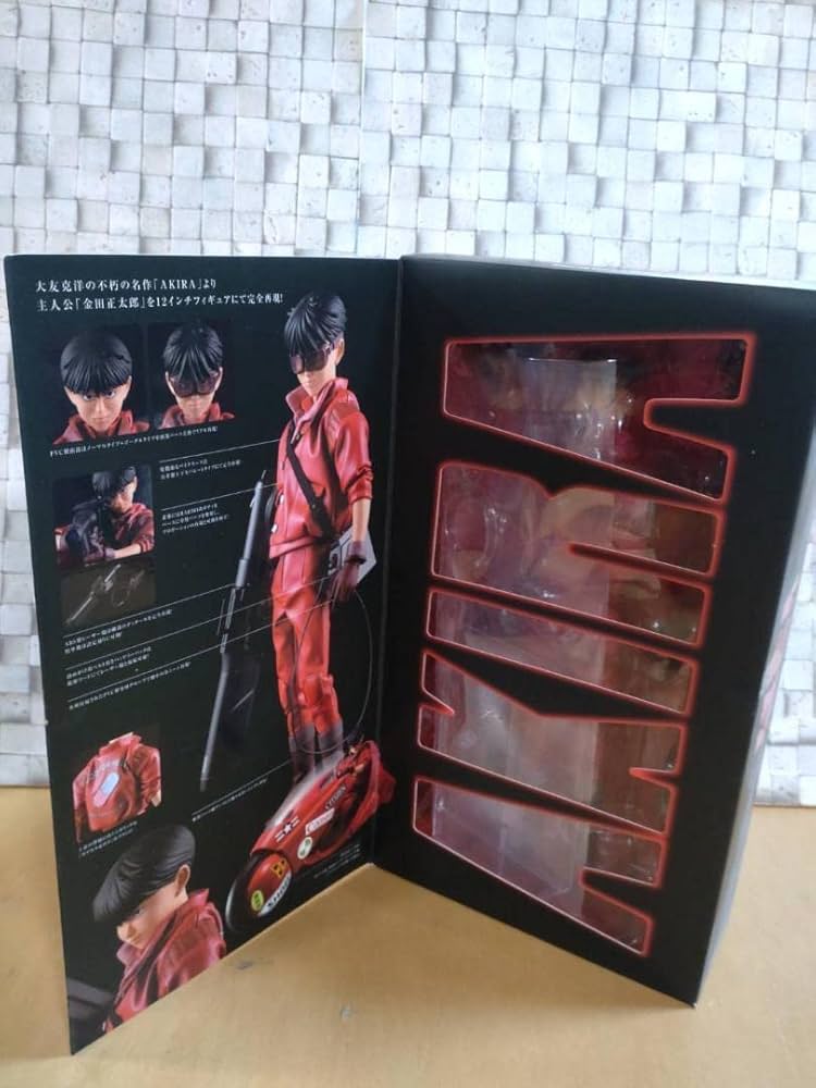 Amazon.co.jp: メディコムトイ AKIRA 1/6 金田正太郎 フィギュア