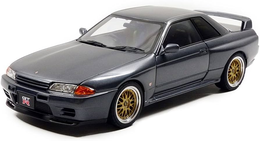 Amazon | AUTOart 1/18 日産 スカイライン GT-R (R32) V-Spec II
