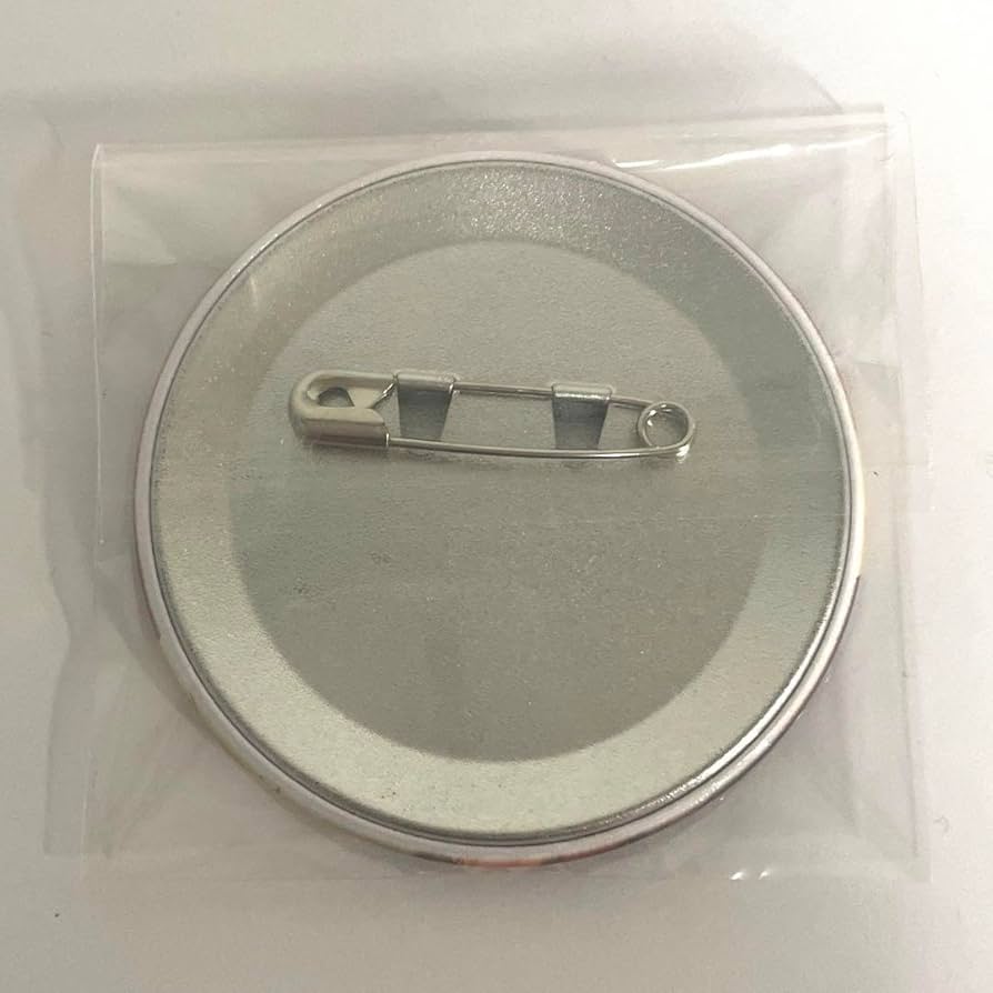 Amazon.co.jp: フィーチャー2 缶バッジ 斎宮宗 パリ Spring casual