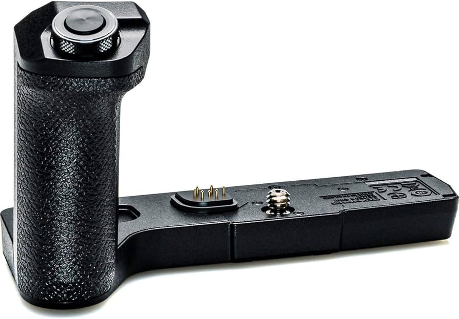 Amazon.com : OM SYSTEM Olympus ECG-5 Grip for E-M5 Mark III