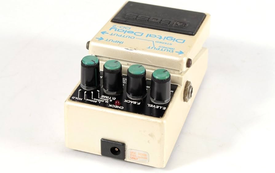 Amazon | BOSS / DD-2 Digital Delay [ギター用ディレイ] | ディレイ