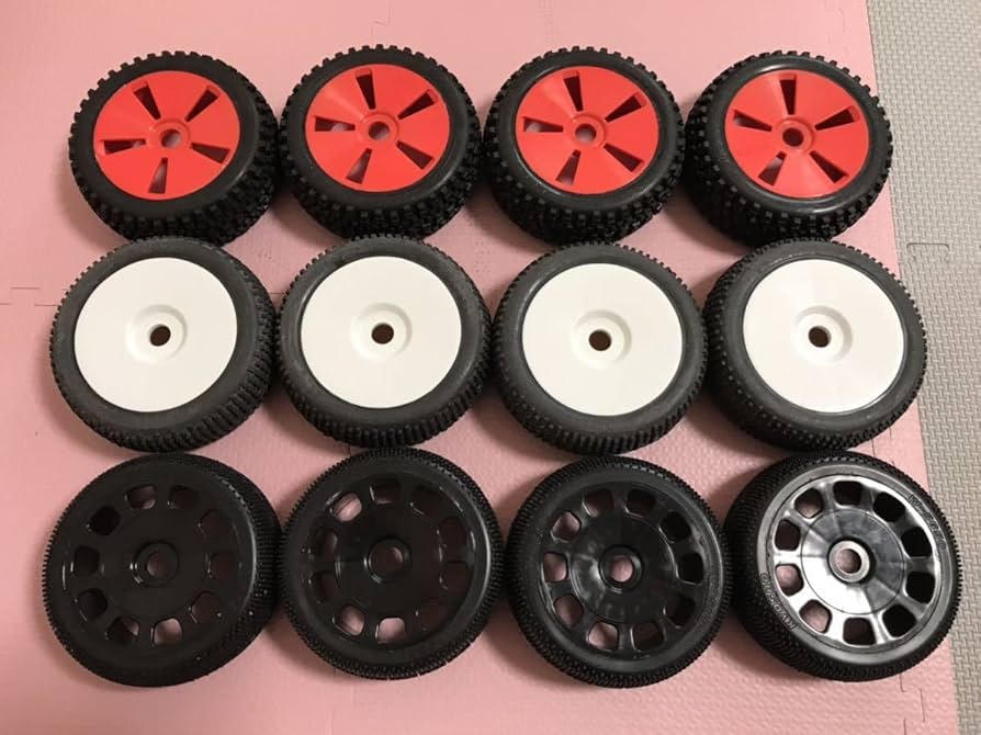 Amazon | 1/8 ラジコン用 タイヤ ホイール セット② レッド ホワイト