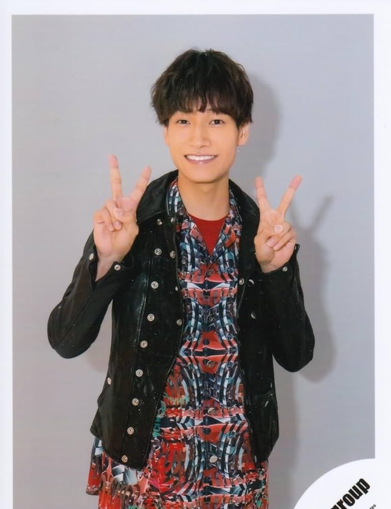 Amazon.co.jp: Aぇ! group 公式 生 写真（佐野晶哉）AGK00371 : おもちゃ