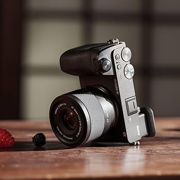 Amazon.co.jp: Viltrox AF 35mm F1.7 Eマウント APS-C 大口径 単焦点