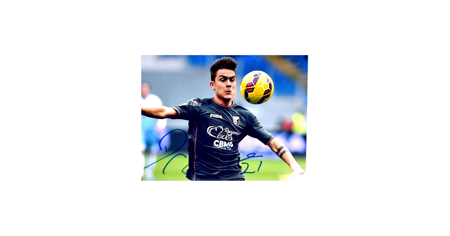 Amazon.co.jp: パウロディバラ直筆サイン入り特大写真…Paulo Dybala