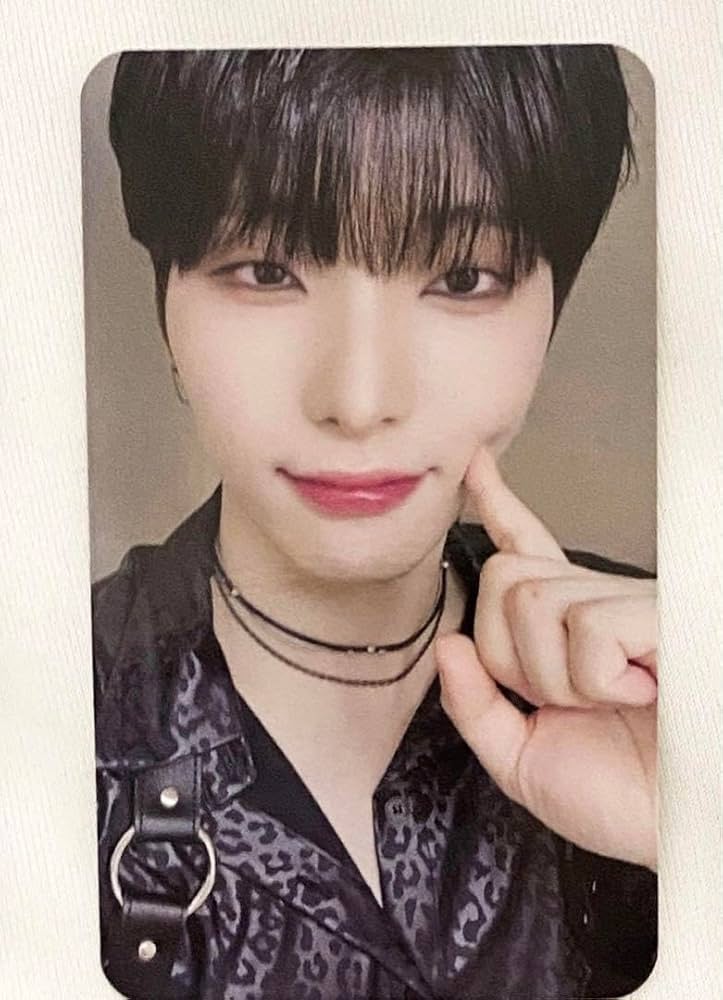 Amazon.co.jp: ONEUS 台湾 台北 トレカ ソホ : おもちゃ