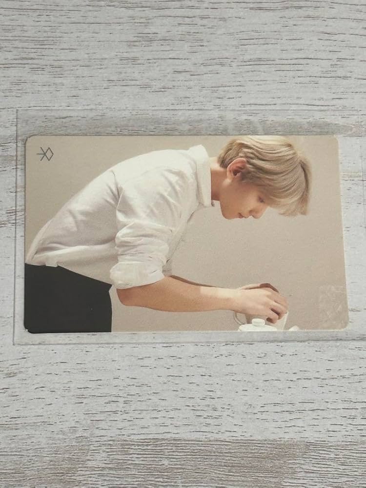 Amazon.co.jp: EXO Beckyon UNIVERSE Mug Trading Card : Home & Kitchen
