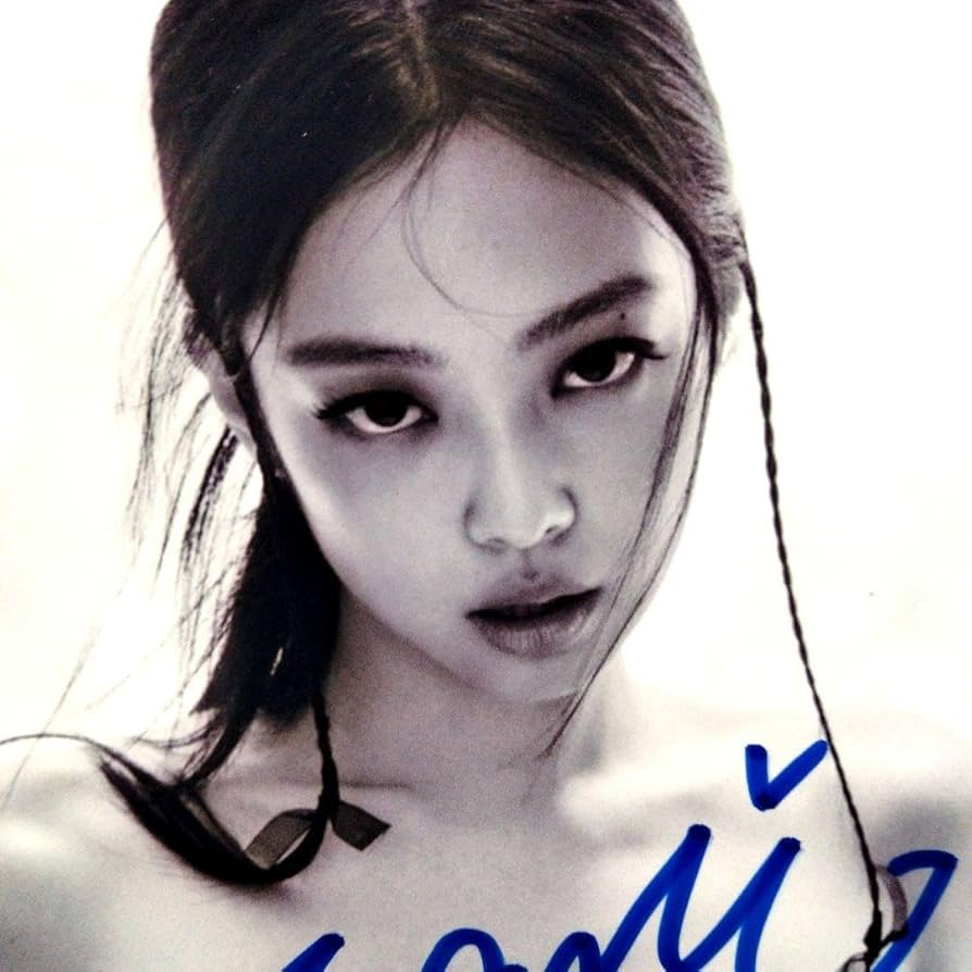 Amazon.co.jp: ジェニー直筆サイン入り2Lサイズ写真…Jennie… : おもちゃ